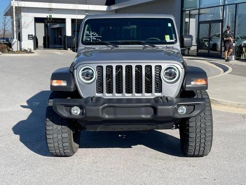2020 Jeep Gladiator Sport S