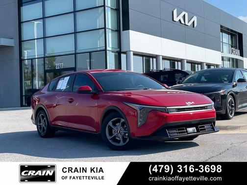 Currant Red 2025 Kia K4 LXS