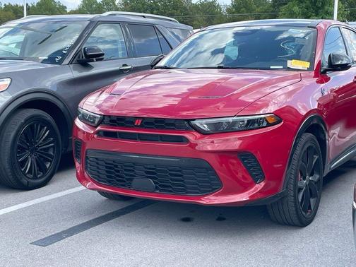 HOT TAMALE 2024 Dodge Hornet R/T Plus