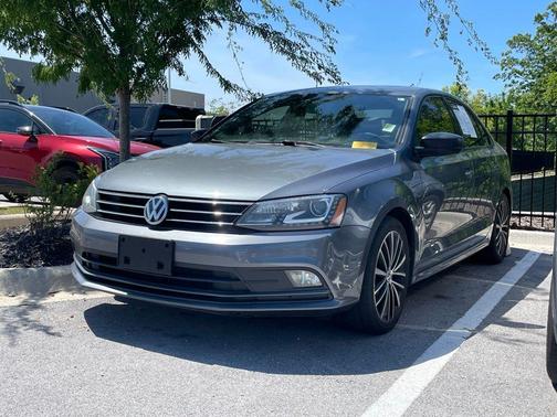 Platinum Gray Metallic 2015 Volkswagen Jetta 1.8T Sport