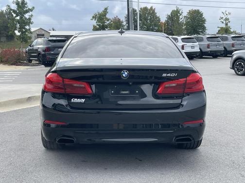 2017 BMW 540 540i