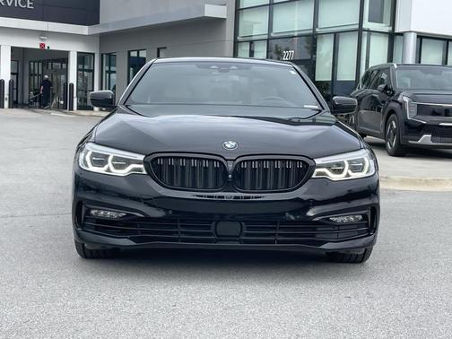 2017 BMW 540 540i