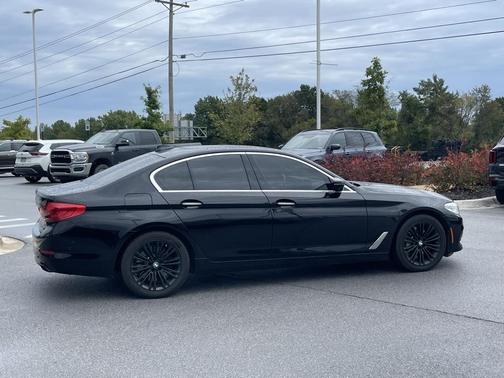 2017 BMW 540 540i