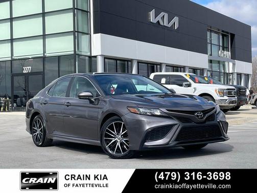 2024 Toyota Camry LE