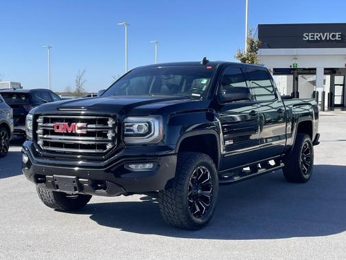 2017 GMC Sierra 1500 SLT