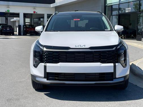 White Pearl 2026 Kia Sportage EX