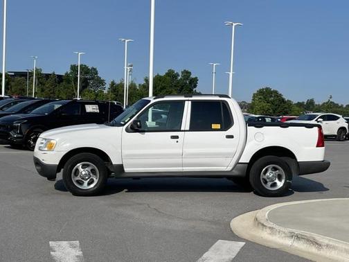 2004 Ford Explorer Sport Trac XLS