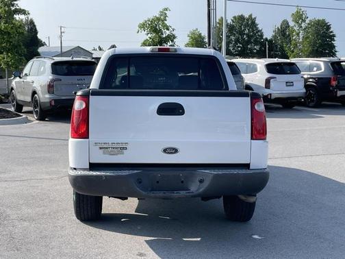 2004 Ford Explorer Sport Trac XLS