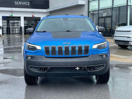 2020 Jeep Cherokee Trailhawk