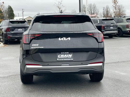 Ebony Black 2026 Kia Sportage EX