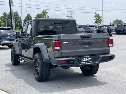 2021 Jeep Gladiator Sport S