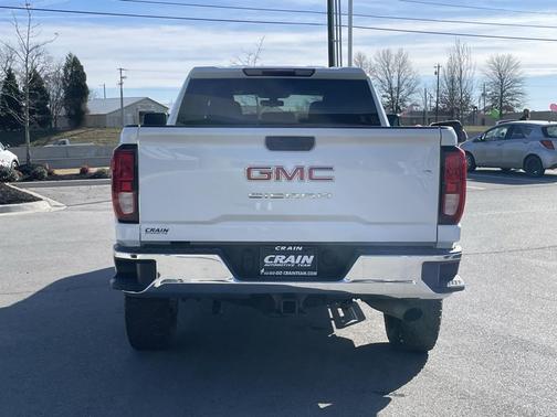 2023 GMC Sierra 2500 Pro