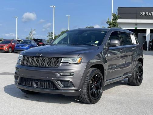 2018 Jeep Grand Cherokee Summit