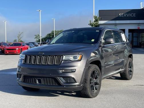 2018 Jeep Grand Cherokee Summit