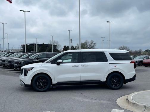 2026 Kia Carnival LXS