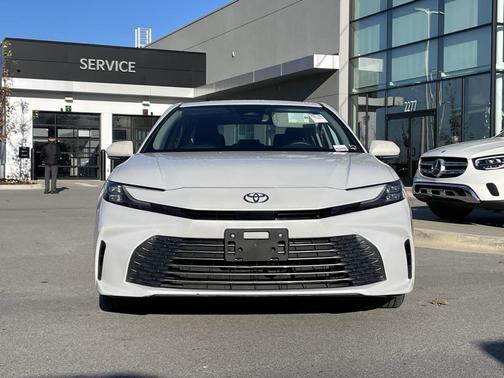 2025 Toyota Camry XLE