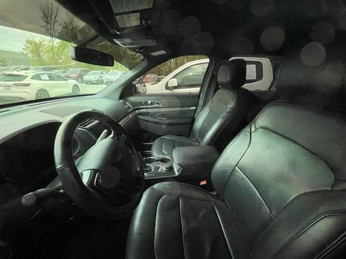 SHADOW BLACK 2017 Ford Explorer sport