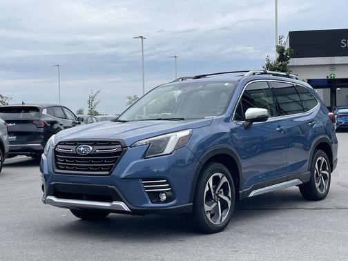 2023 Subaru Forester Touring