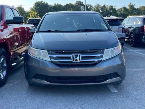 Grey 2013 Honda Odyssey EX-L