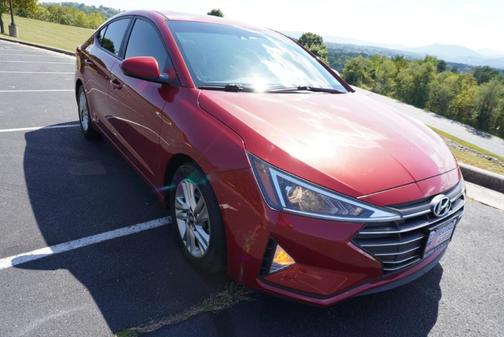 2020 Hyundai ELANTRA Limited