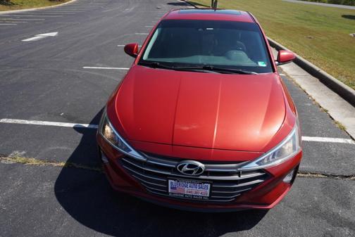 2020 Hyundai ELANTRA Limited