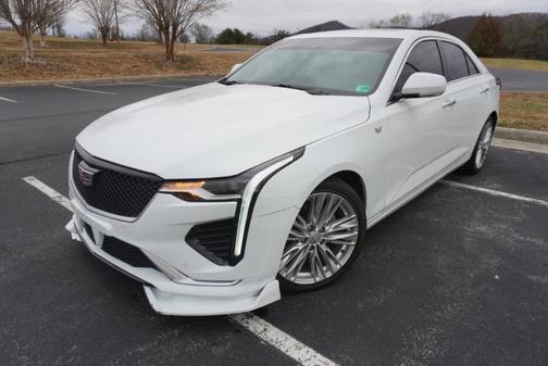 2023 Cadillac CT4 Premium Luxury