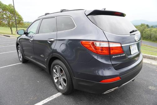 2015 Hyundai SANTA FE GLS