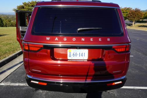 2022 Jeep Wagoneer Series III