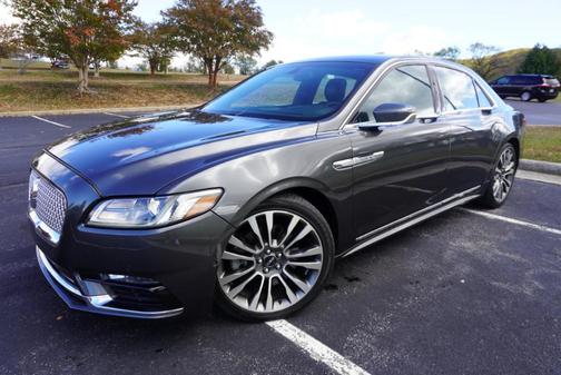 2017 Lincoln Continental Select