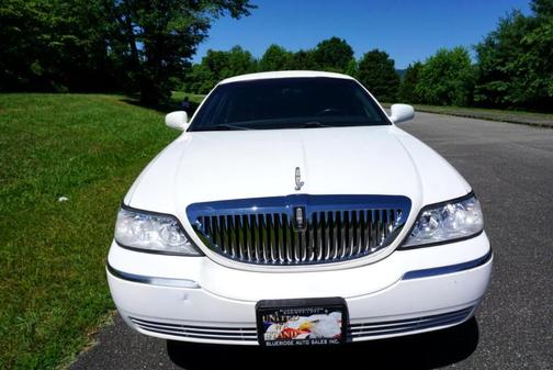 2007 Lincoln Town Car Executive