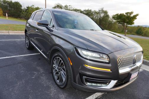 2020 Lincoln Nautilus Reserve