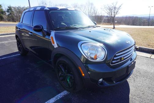 2011 MINI Cooper Countryman Base