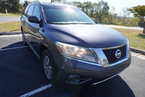 2013 Nissan Pathfinder SV