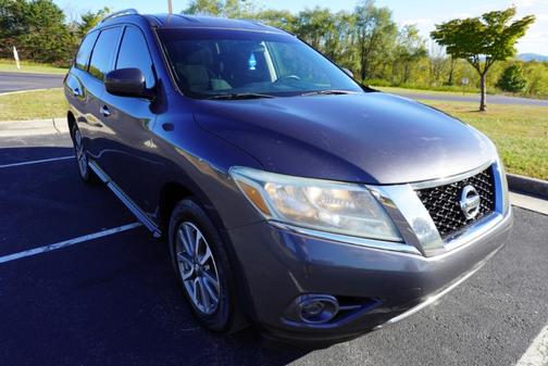 2013 Nissan Pathfinder SV