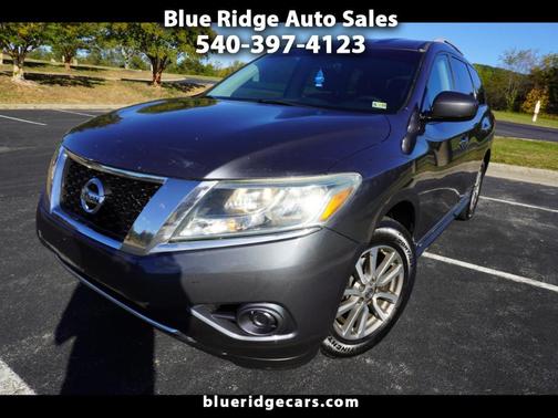 2013 Nissan Pathfinder SV