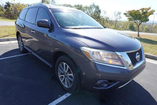 2013 Nissan Pathfinder SV
