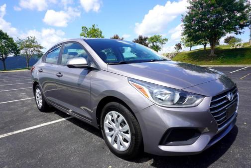 2022 Hyundai Accent SEL