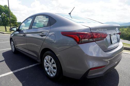 2022 Hyundai Accent SEL