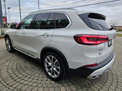 2023 BMW X5 xDrive40i