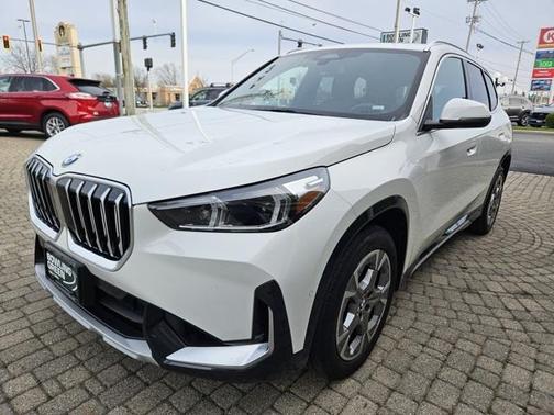 2025 BMW X1 xDrive28i