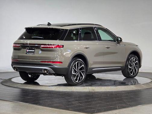 2025 Lincoln Corsair Reserve