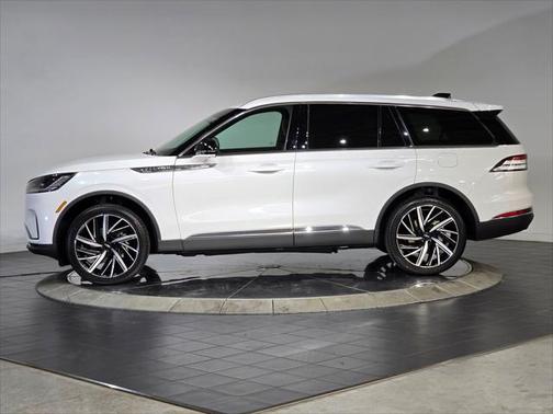 2025 Lincoln Aviator Reserve AWD