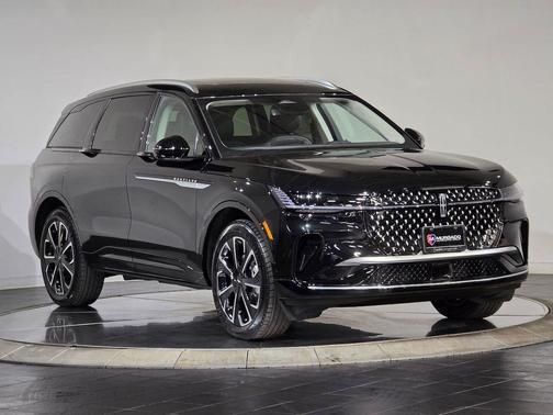 2025 Lincoln Nautilus Reserve