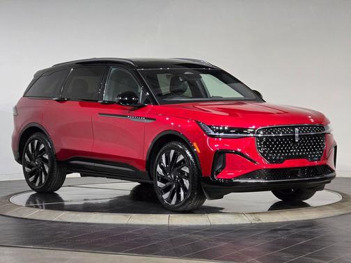 2025 Lincoln Nautilus Reserve