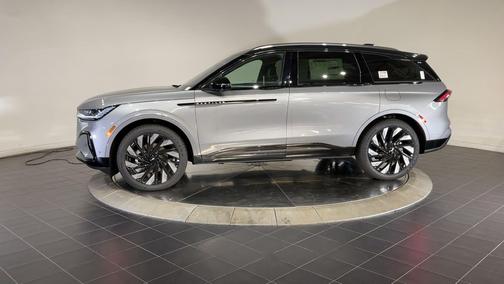 2024 Lincoln Nautilus Reserve