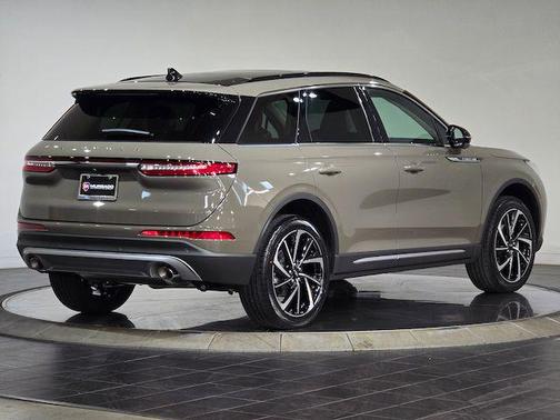 2025 Lincoln Corsair Reserve