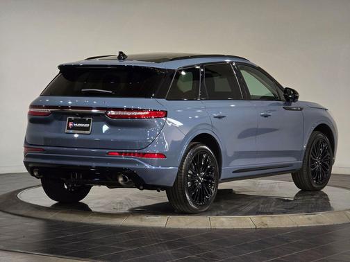 2025 Lincoln Corsair Reserve