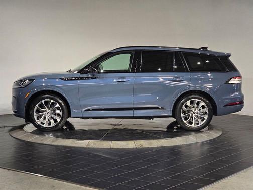 2025 Lincoln Aviator Premiere