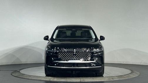 INFINITE BLACK MET CC 2026 Lincoln Nautilus Premiere