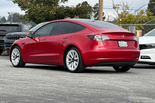 2022 Tesla Model 3 Standard Range
